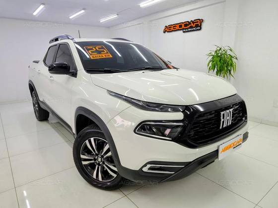 FIAT TORO 1.3 TURBO 270 FLEX FREEDOM AT6 FIAT TORO 1.3 TURBO 270 FLEX FREEDOM AT6